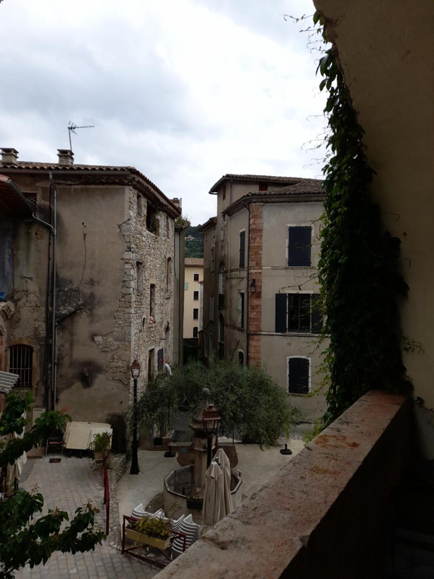 La Tour De Pezene Bed and Breakfast Anduze Buitenkant foto